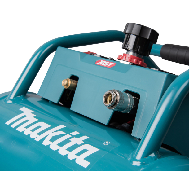 Makita AC001G XGT 40V XGT akumulatora gaisa kompresors 7,6 L (7)