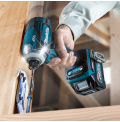 Makita TD001G XGT® 40V Akumulatora triecienskrūvgriezis (2)